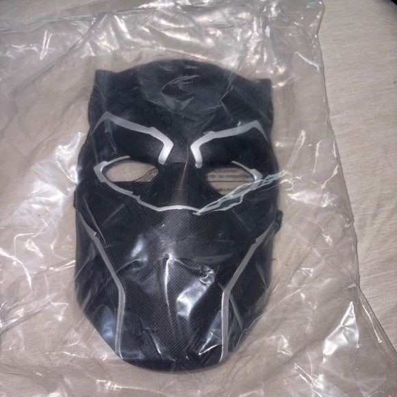 Kids MARVEL Black Panther Child Adapative Costume Size Large (12-14) - Picture 10 of 10